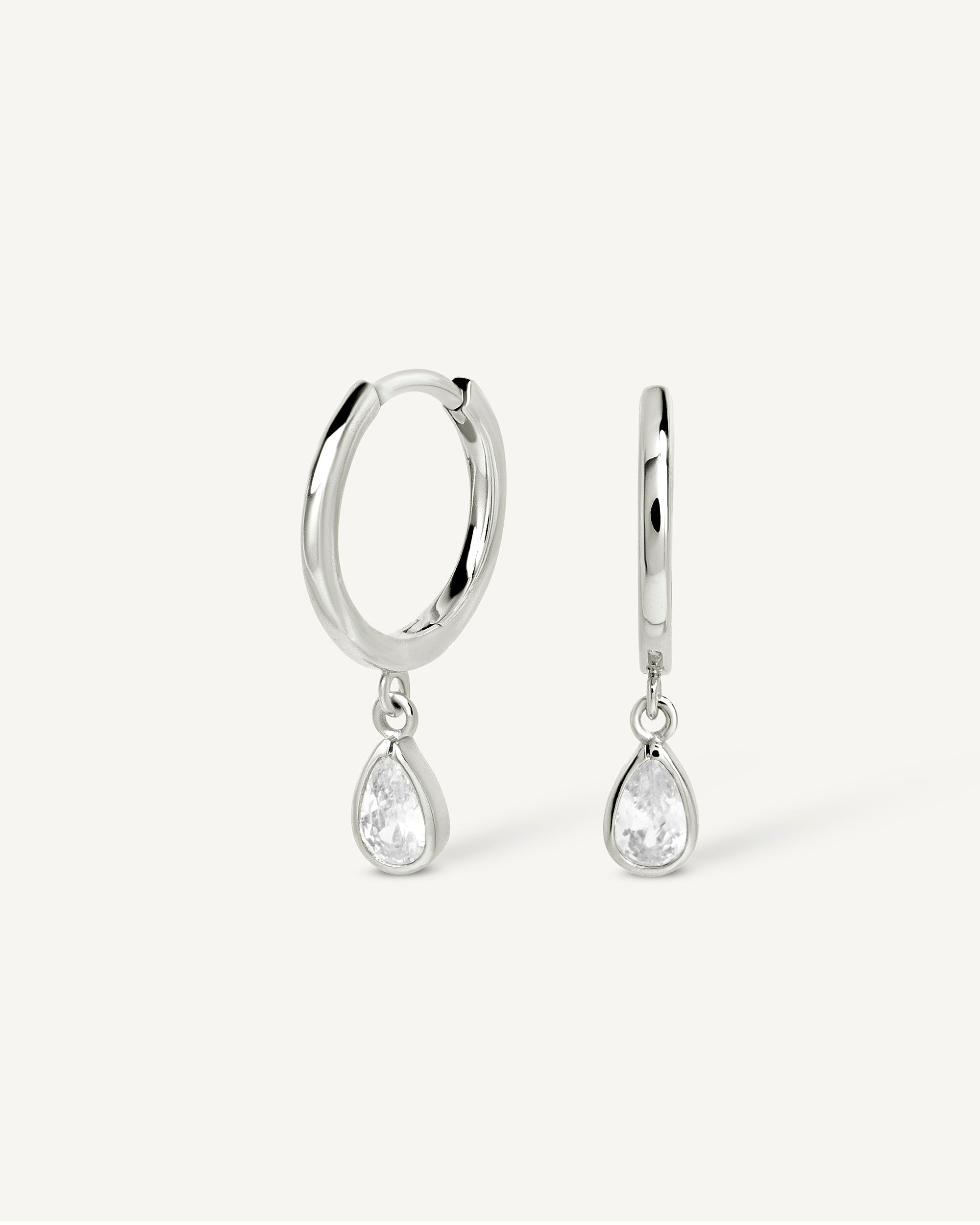 ◇Monday Edition◇ Clear Dewdrops Hoop Earrings Raya Dangle Hoop Earrings – Monday Monarch