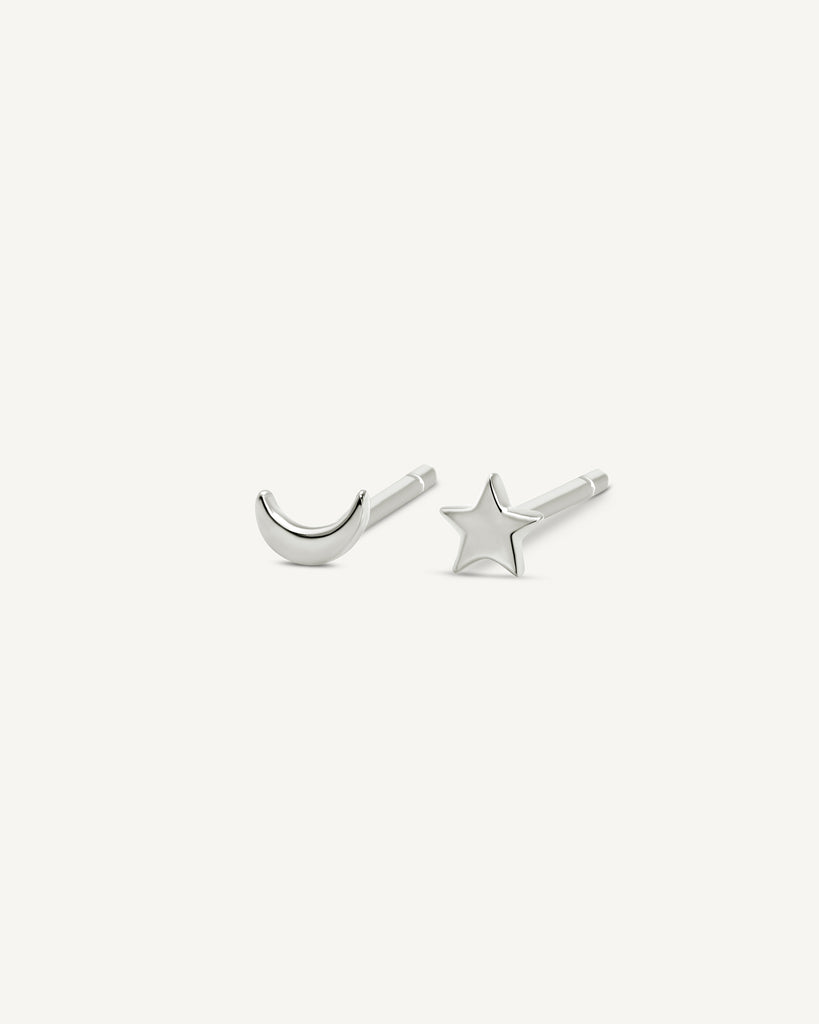 ◇Monday Edition◇ Fleeting Light and Moon Earrings FL-E685-Gw.jpg?crop=center&