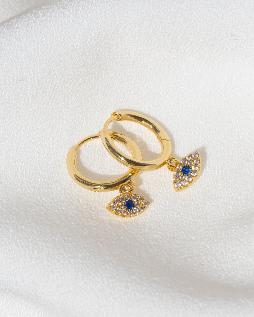 Orecchini a cerchio con ciondolo malocchio | Argento oro Orecchini a cerchio con ciondolo malocchio | Argento oro