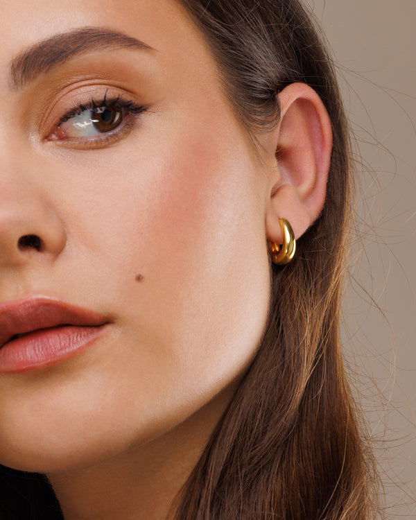 Lara Teardrop Hoops